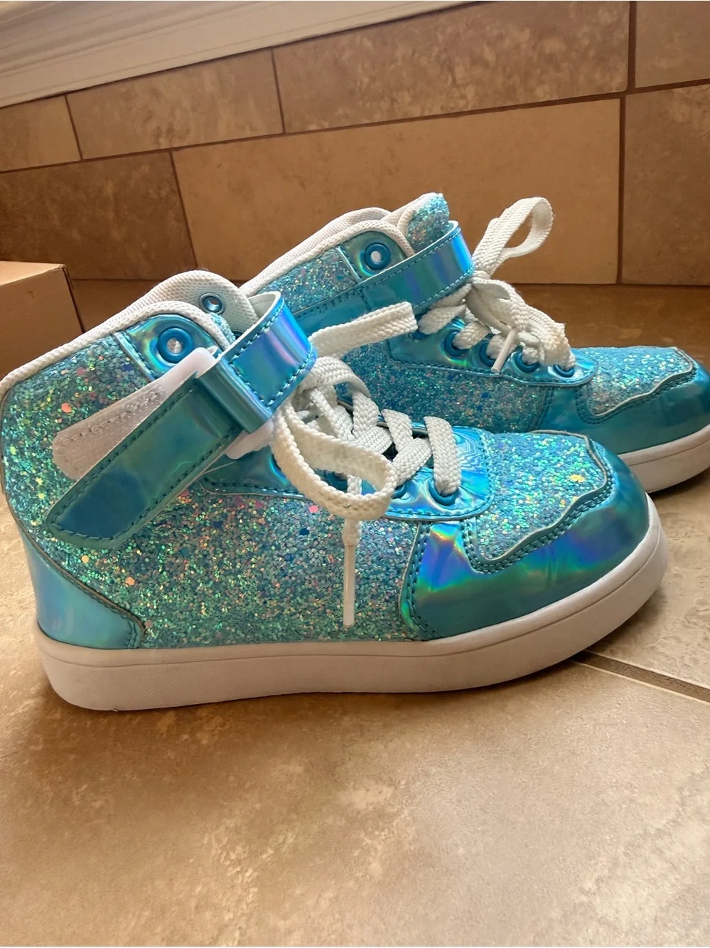 Wooowyet Glitter High‑Top Sneakers – Little Kid Size 1, Blue Sparkle, Excellent